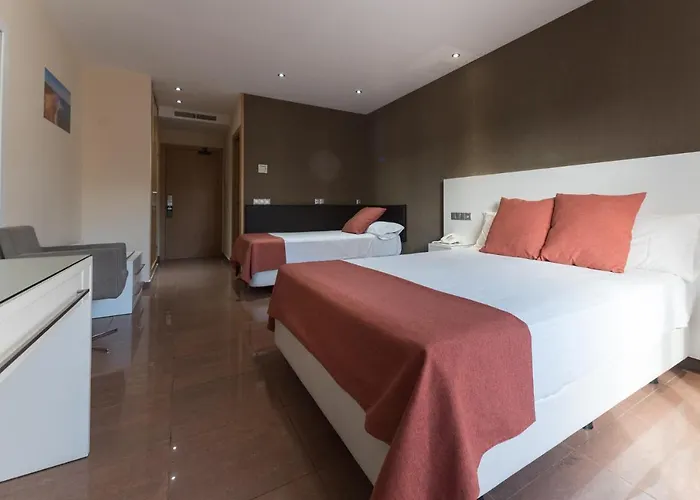 Hotel Pradillo Conil 3*